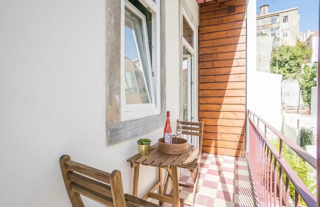 Stylish Apartment Near Av. Liberdade-1